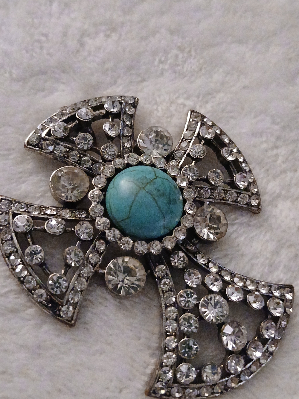 Turquoise Center Silver-Tone Crystal Cross Fashion Pendant Necklace LARGE